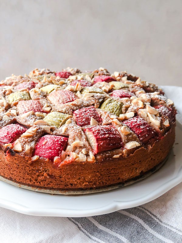 Easy and Quick Gluten-Free Sunday's Cake with Rhubarb